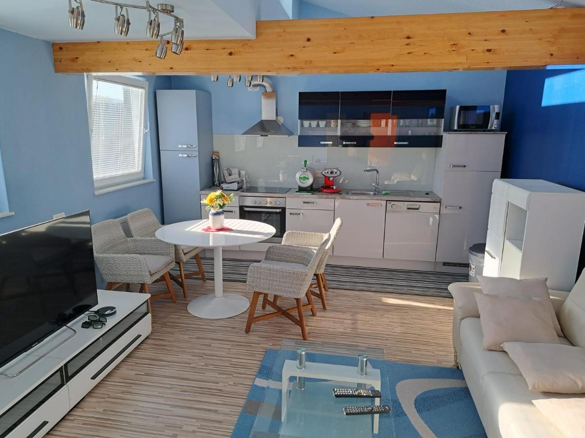 Apartma Jaka Ljubljana Bagian luar foto